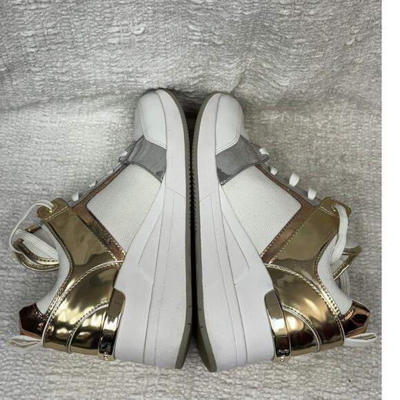 Michael Michael Kors Women's Cream Georgie Trainer Size 6.5 #56578 - Picture 5 of 7